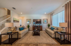 Large Pool Home in Water Resort Just 8 Miles from Disney-World